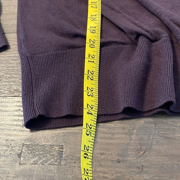 ๐3/$15๐Ann Taylor Factory cross front sweater. Size Med. - Picture 8 of 10